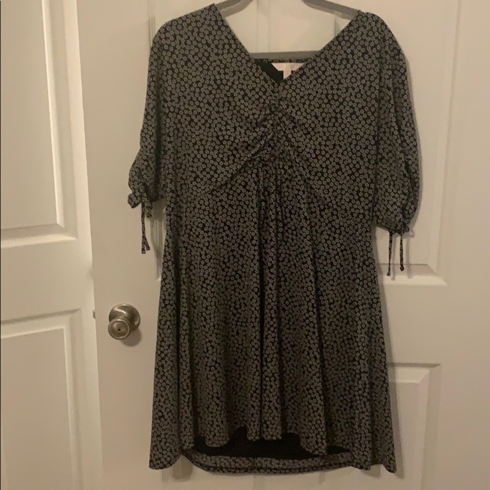Lauren Conrad black & white patterned dress